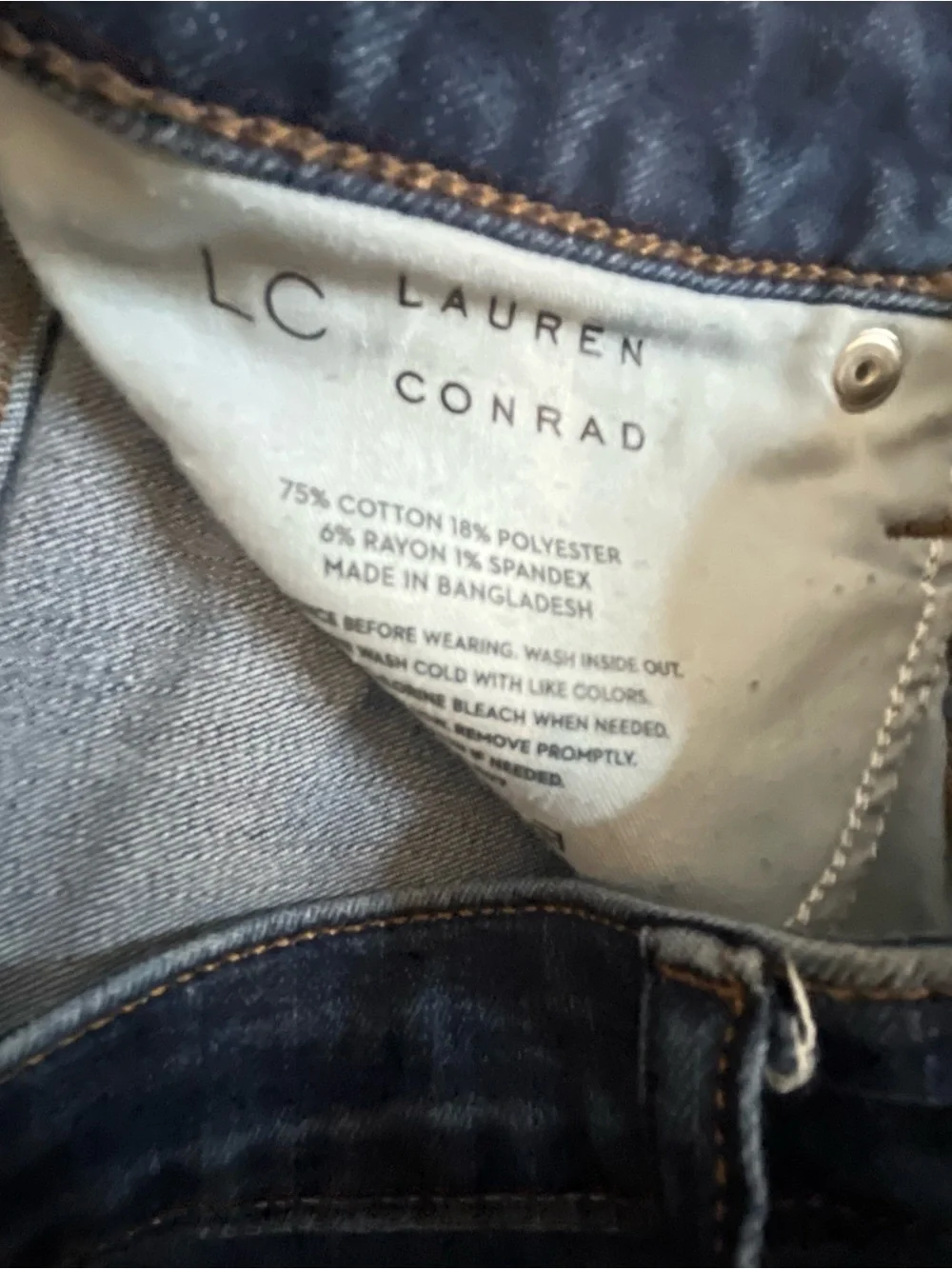 LC Lauren Conrad Dark Blue Straight Leg Jeans Sz 4
